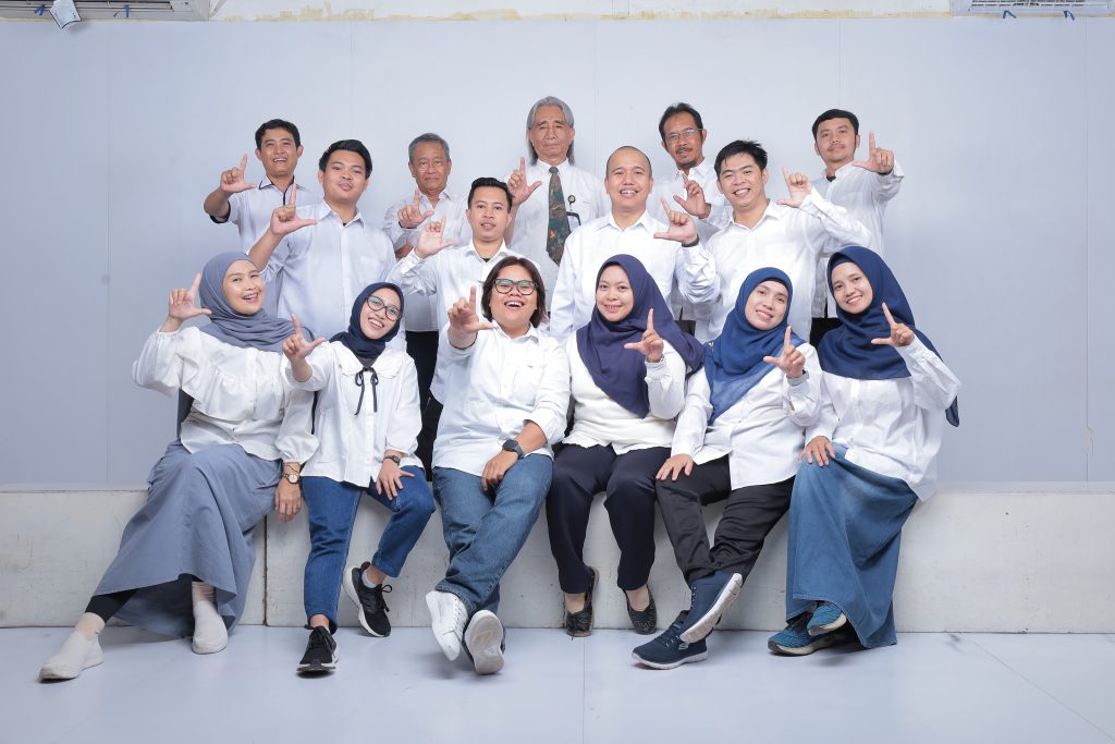 Lecturers and Staffs (12)