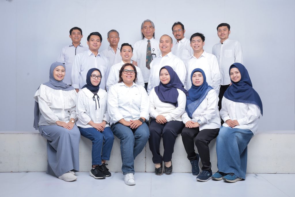 Lecturers and Staffs (2)
