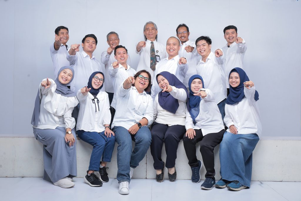 Lecturers and Staffs (5)