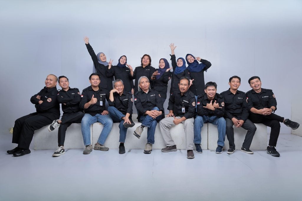 Lecturers and Staffs_4